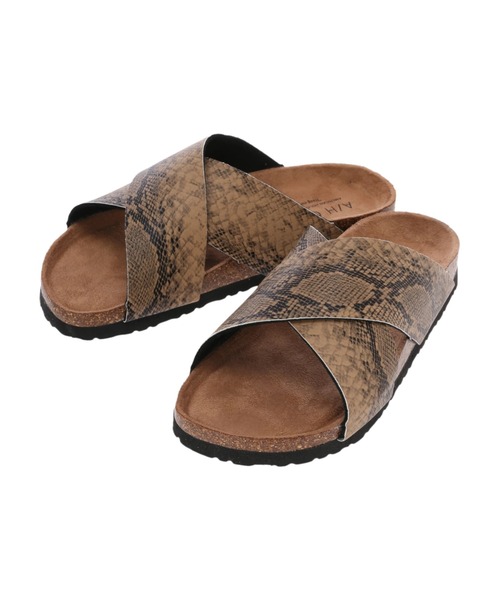 AMERICAN HOLIC（アメリカンホリック）の「PU クロスストラップコンフォートサンダル（サンダル・レディース・ベージュ/グレー・S/M/L）」の14枚目の写真