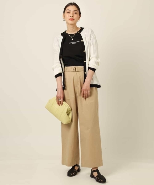 a.v.v（アーヴェヴェ）の「バイカラートリムサマーニットカーディガン（カーディガン/ボレロ・レディース・ネイビー/アイボリー・34/38/42/40/36）」の3枚目の写真