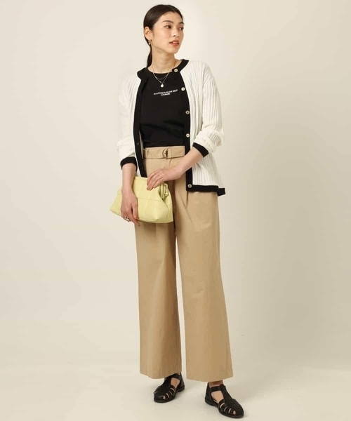 a.v.v（アーヴェヴェ）の「バイカラートリムサマーニットカーディガン（カーディガン/ボレロ・レディース・ネイビー/アイボリー・34/38/42/40/36）」の4枚目の写真