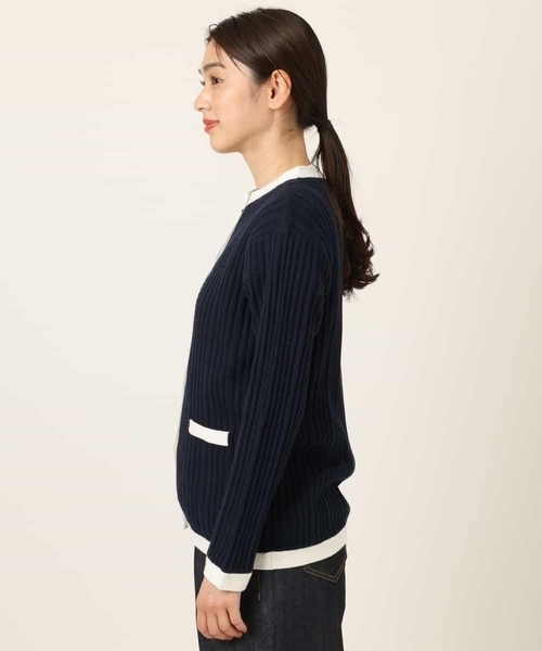 a.v.v（アーヴェヴェ）の「バイカラートリムサマーニットカーディガン（カーディガン/ボレロ・レディース・ネイビー/アイボリー・34/38/42/40/36）」の12枚目の写真