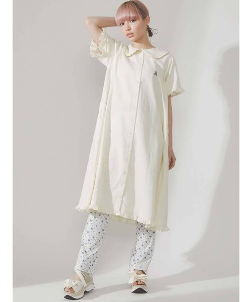 merry jenny(メリージェニー)の「リボンスニーカーサンダル(サンダル・レディース・アイボリー/ブラック・SMALL/MEDIUM/LARGE)」の21枚目の写真