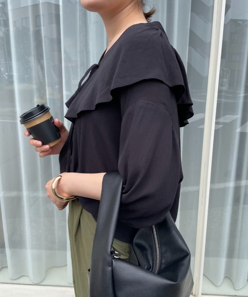 LOWRYS FARM（ローリーズファーム）の「フリルブラウス　294287（シャツ/ブラウス・レディース・ブラック/ブラウン/オフホワイト・FREE）」の8枚目の写真