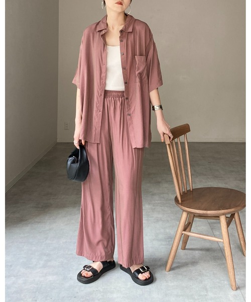 She's Closet(シーズクローゼット)の「ルーズ半袖シャツ&ワイドパンツスタイルセットアップ(セットアップ・レディース・ダークオリーブ/グレー×サックスブルー/スモークピンク・FREE)」の20枚目の写真