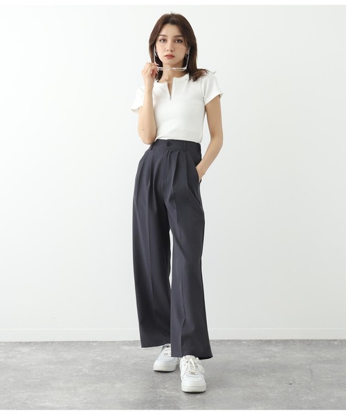 ANAP（アナップ）の「ハーフジップリブトップス（Tシャツ/カットソー・レディース・オフホワイト/ブラック/モスグリーン/グレイッシュベージュ・FREE）」の18枚目の写真