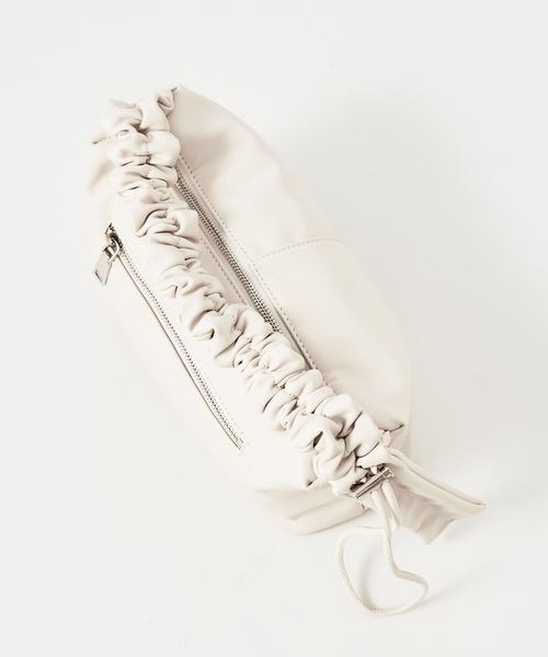 LOWELL things（ロウェル　シングス）の「Mashum/ｷﾞｬｻﾞｰﾜﾝｼｮﾙﾀﾞｰ/ホーボーバッグ（トートバッグ・レディース・ブラウン/ブルー/イエロー/アイボリー・フリー）」の9枚目の写真