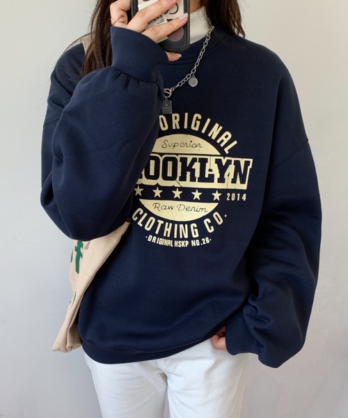 Diosfront（ディオスフロント）の「ビックシルエットプリント裏起毛トレーナー（スウェット・レディース・グレー/ワインレッド/ブルーグリーン/ネイビー・M/L）」の3枚目の写真