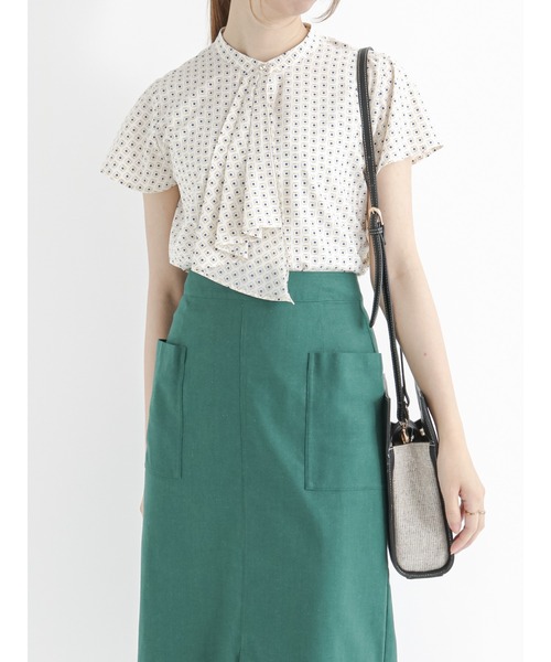 Te chichi（テチチ）の「ラッフルボウタイブラウス（シャツ/ブラウス・レディース・ブラック/オフホワイト/ピンク/ブルー・ﾌﾘ-）」の2枚目の写真