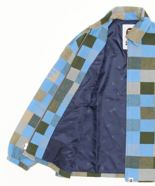 A BATHING APE（アベイシングエイプ）の「BAPE PATCHED BLOCK