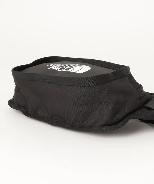 THE NORTH FACE（ザノースフェイス）の「【THE NORTH FACE/ザノースフェイス】Explore Hip Pack/エクスプローラ ヒップパック（ボディバッグ/ウエストポーチ・メンズ・ブラック・FREE）」の3枚目の写真
