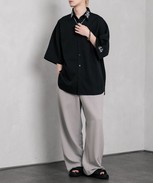 Adoon plain(アドーンプレーン)の「【Adoon plain】花柄刺繍シャツ(シャツ/ブラウス・メンズ・ブラック/オフホワイト・MEDIUM/LARGE)」の14枚目の写真
