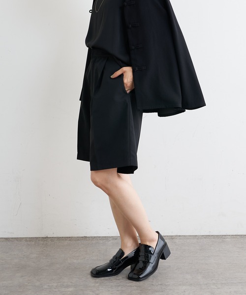 Omekashi（オメカシ）の「センタープレスハーフパンツ（その他パンツ・レディース・ブラック/ベージュ・FREE）」の2枚目の写真