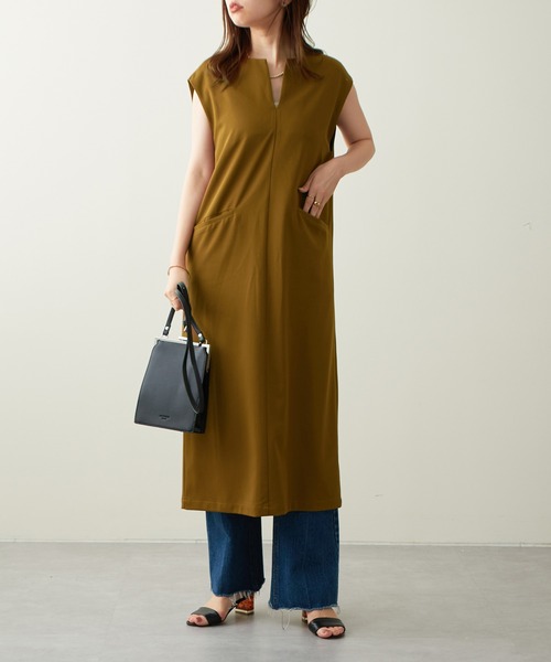 natural couture（ナチュラルクチュール）の「2022AWアイテム/スリットネックジャンバースカート（ジャンパースカート・レディース・ブラック/ベージュ/イエロー系その他/レッド系その他・FREE）」の20枚目の写真