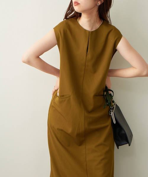 natural couture（ナチュラルクチュール）の「2022AWアイテム/スリットネックジャンバースカート（ジャンパースカート・レディース・ブラック/ベージュ/イエロー系その他/レッド系その他・FREE）」の22枚目の写真