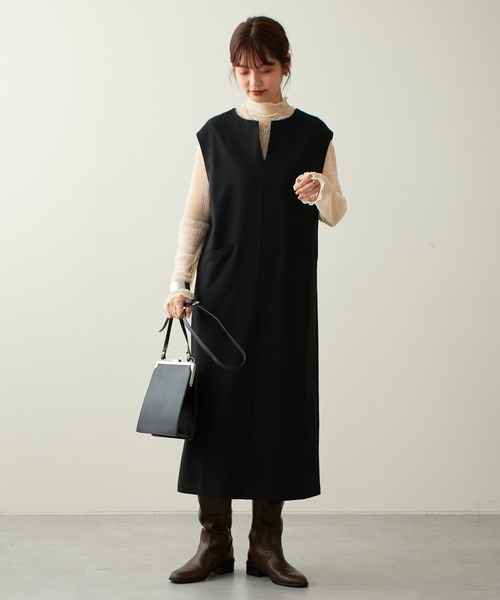 natural couture（ナチュラルクチュール）の「2022AWアイテム/スリットネックジャンバースカート（ジャンパースカート・レディース・ブラック/ベージュ/イエロー系その他/レッド系その他・FREE）」の6枚目の写真