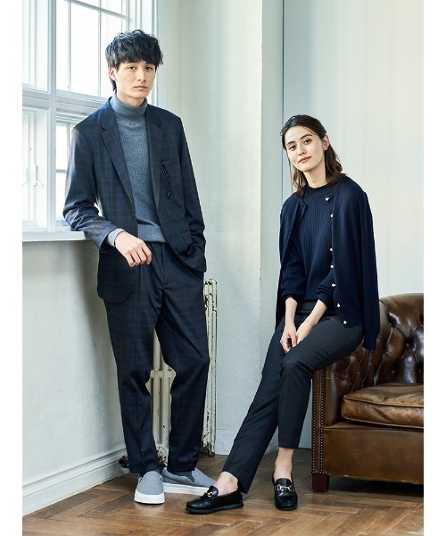Perfect Suit FActory(パーフェクトスーツファクトリー)の「FILIVIVI イタリー糸ニットプルオーバー(ニット/セーター・レディース・ライトグレー/ブラウン/ネイビー・L/M/S)」の13枚目の写真