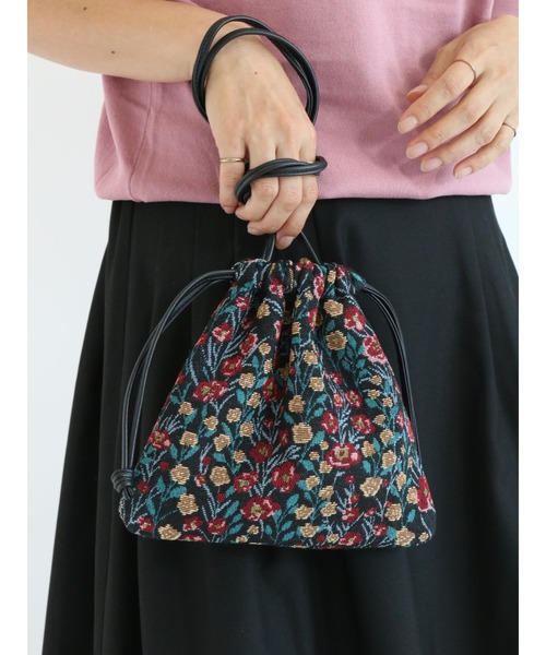 Te chichi TERRASSE（テチチテラス）の「花柄ジャカード巾着バッグ（ハンドバッグ・レディース・ブラック/オフホワイト・ﾌﾘ-）」の2枚目の写真