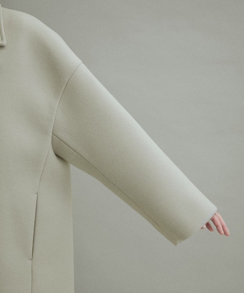 ADAM ET ROPE'(アダムエロペ)の「【サステナブル・WEB限定(一部店舗展開あり)】ボンディングダブルチェスターコート(チェスターコート・レディース・ライトグレー/ブラック/ブラウン系その他2・38/36)」の12枚目の写真