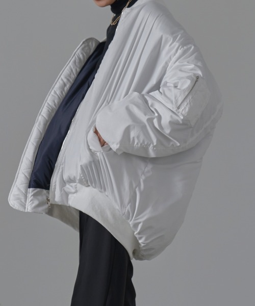 HANNE（アン）の「スリーブギャザーディティールMA-1（MA-1・レディース・ブラック/アイボリー・フリー）」の18枚目の写真