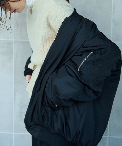 HANNE（アン）の「スリーブギャザーディティールMA-1（MA-1・レディース・ブラック/アイボリー・フリー）」の9枚目の写真