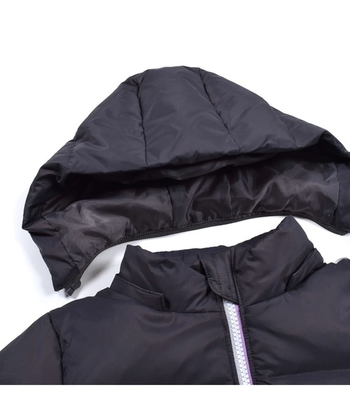 Noeil aime BeBe(ノイユエイムベベ)の「NoeilaimeBeBe/【撥水加工】タフタカラーファスナー配色ダウンコート(90~130cm)(ダウンジャケット/コート・キッズ・イエロー/グレー・100/130/120/110/90)」の7枚目の写真