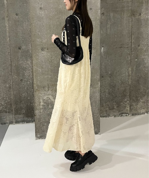 EPIMI E'PIMMY（エピミエピミー）の「ジャガードマーメイドキャミワンピ（ワンピース・レディース・アイボリー/ブラック・MEDIUM）」の4枚目の写真