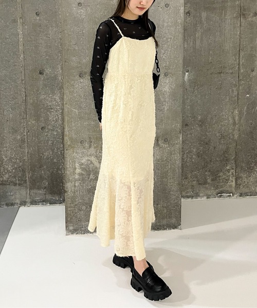 EPIMI E'PIMMY（エピミエピミー）の「ジャガードマーメイドキャミワンピ（ワンピース・レディース・アイボリー/ブラック・MEDIUM）」の6枚目の写真