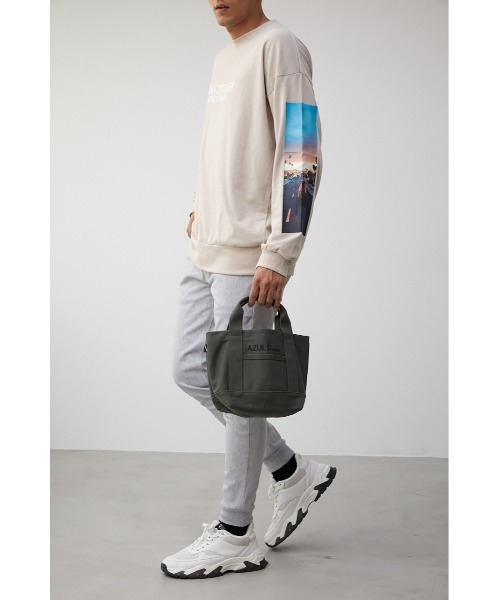 AZUL by moussy（アズールバイマウジー）の「AZUL CANVAS PARTITION MINI BAG/AZULキャンバスパーティションミニバッグ（ハンドバッグ・メンズ・カーキ/ブルー/ホワイト系その他/ブラック・FREE）」の17枚目の写真