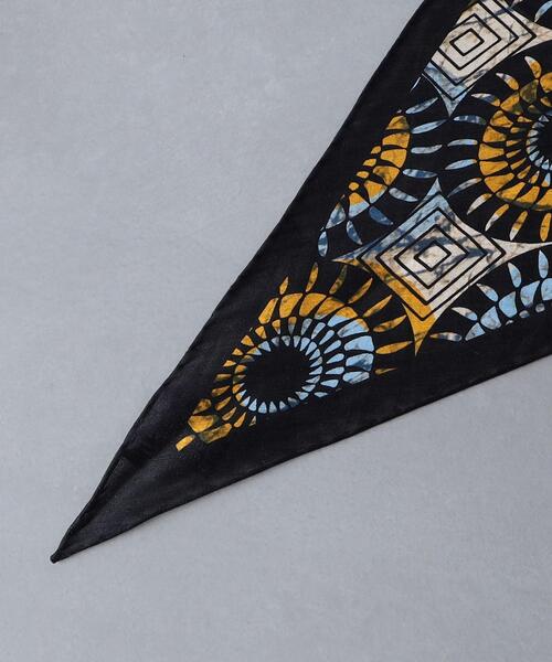 Fratelli Luigi（フラテッリルイージ）の「＜Fratelli Luigi＞ アフリカン バティック プリント ストール １（ストール/ショール・メンズ・ブラウン/ライトブルー・FREE）」の4枚目の写真