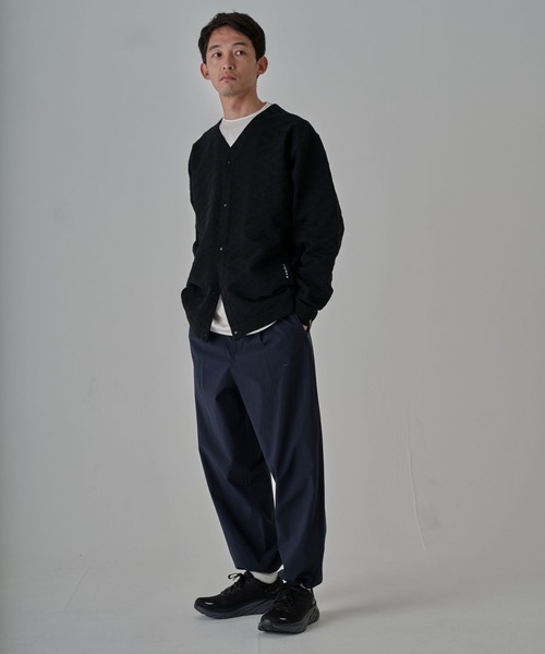 NUMERALS（ヌメラルズ）の「[NUMERALS]柄コンフォートニットカーデ（カーディガン/ボレロ・メンズ・ベージュ/ブラック・LARGE/MEDIUM）」の9枚目の写真