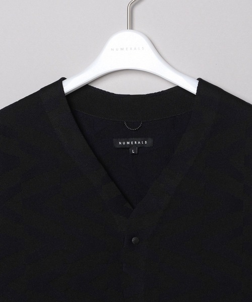 NUMERALS（ヌメラルズ）の「[NUMERALS]柄コンフォートニットカーデ（カーディガン/ボレロ・メンズ・ベージュ/ブラック・LARGE/MEDIUM）」の6枚目の写真