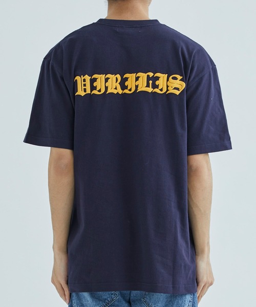 TOGA VIRILIS（トーガ ビリリース）の「Print T-shirt（Tシャツ/カットソー・メンズ・ホワイト/ブラック/ネイビー・46/48）」の11枚目の写真