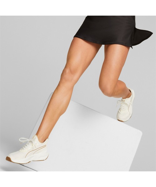 PUMA（プーマ）の「PUMA プーマ ウィメンズ トレーニング PWR XX リュクス ニトロ トレーニング（スニーカー・レディース・オフホワイト/ベージュ系その他/ブラック×ホワイト・24.0cm/25.5cm/26.0cm/22.0cm/22.5cm/24.5cm/25.0cm/23.0cm/23.5cm）」の15枚目の写真