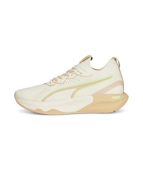 PUMA（プーマ）の「PUMA プーマ ウィメンズ トレーニング PWR XX リュクス ニトロ トレーニング（スニーカー・レディース・オフホワイト/ベージュ系その他/ブラック×ホワイト・24.0cm/25.5cm/26.0cm/22.0cm/22.5cm/24.5cm/25.0cm/23.0cm/23.5cm）」の12枚目の写真
