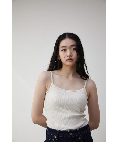 AZUL by moussy（アズールバイマウジー）の「A/B BASIC BACK OPEN CAMISOLE/アズールベーシックバックオープンキャミソール（キャミソール・レディース・ブラック/アイボリー/オレンジ・MEDIUM/SMALL）」の4枚目の写真