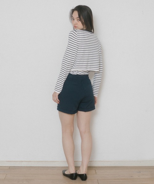 TINA：JOJUN（ティーナジョジュン）の「ヘリンボーン ショートパンツ TINA：JOJUN（その他パンツ・レディース・ライトベージュ/ネイビー・M）」の3枚目の写真