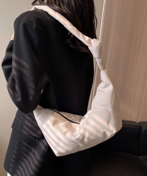 Burner(バーナー)の「【OKUOKU 0909】キルティング ショルダーバッグ oku-bag-695067604328-135 U(ショルダーバッグ・レディース・ホワイト/グリーン/ブラック・FREE)」の2枚目の写真