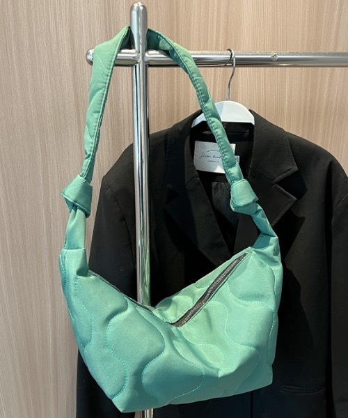 Burner(バーナー)の「【OKUOKU 0909】キルティング ショルダーバッグ oku-bag-695067604328-135 U(ショルダーバッグ・レディース・ホワイト/グリーン/ブラック・FREE)」の4枚目の写真