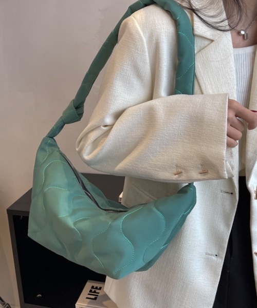 Burner(バーナー)の「【OKUOKU 0909】キルティング ショルダーバッグ oku-bag-695067604328-135 U(ショルダーバッグ・レディース・ホワイト/グリーン/ブラック・FREE)」の17枚目の写真