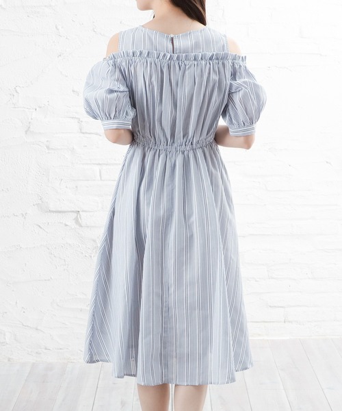 Honeys(ハニーズ)の「肩開きワンピース(ワンピース・レディース・ネイビー系/ラベンダー/ホワイト・S/L/LL/M)」の11枚目の写真