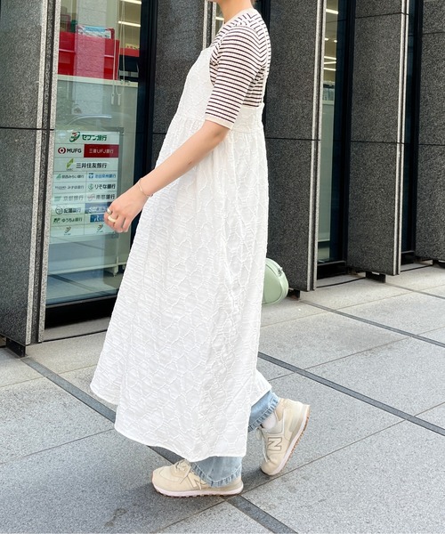 CPCM（シーピーシーエム）の「エンボス刺繍ギャザー切替キャミ