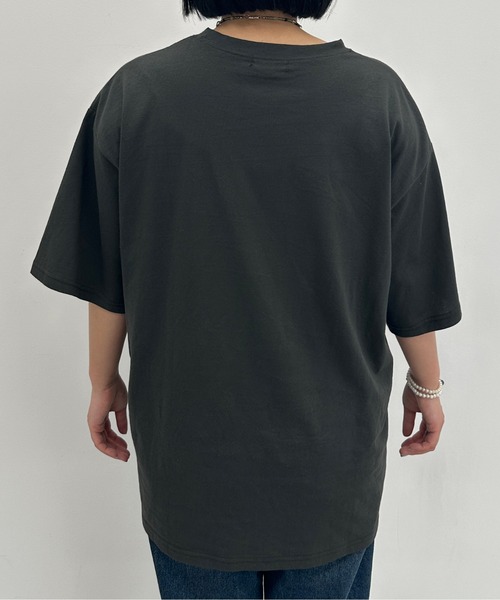 kutir（クティール）の「イーグルデザインビッグTシャツ（Tシャツ/カットソー・レディース・チャコールグレー/オートミール・FREE）」の6枚目の写真