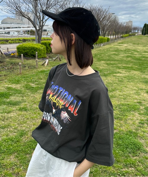 kutir（クティール）の「イーグルデザインビッグTシャツ（Tシャツ/カットソー・レディース・チャコールグレー/オートミール・FREE）」の3枚目の写真