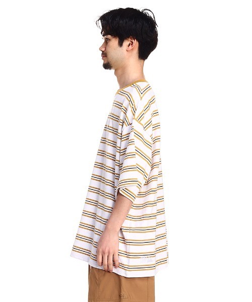 FIRST DOWN（ファーストダウン）の「ボーダー オーバーサイズ ユニセックス Tシャツ（Tシャツ/カットソー・メンズ・ホワイト×ブラック/ブラウン/イエロー・L/M/LL）」の7枚目の写真