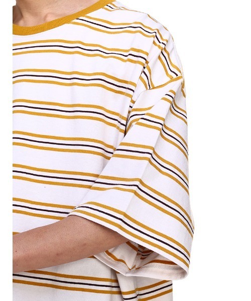 FIRST DOWN（ファーストダウン）の「ボーダー オーバーサイズ ユニセックス Tシャツ（Tシャツ/カットソー・メンズ・ホワイト×ブラック/ブラウン/イエロー・L/M/LL）」の10枚目の写真