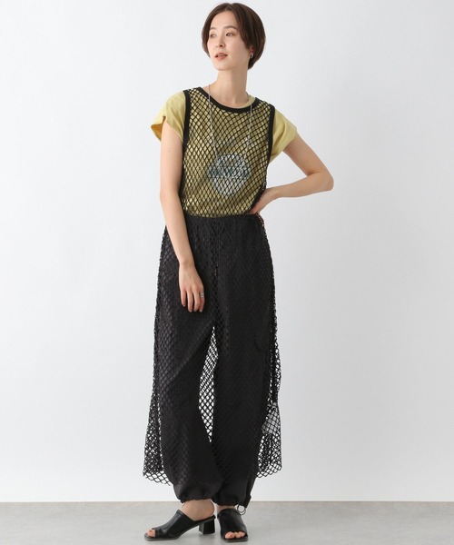 LEPSIM（レプシィム）の「フィッシュネットレイヤーワンピース　199313（ワンピース・レディース・ベージュ/ブラック・FREE）」の2枚目の写真
