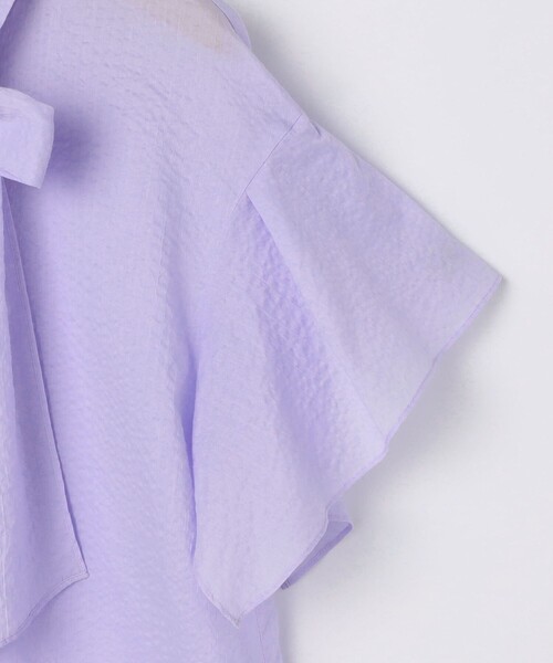 NOLLEY’S（ノーリーズ）の「ラッフルリボンブラウス（シャツ/ブラウス・レディース・ブラック系その他4/ブルー系その他7/ブラック/ホワイト系その他5/オフホワイト/ライトパープル/ブラック系その他3/グリーン/ベージュ/ブラック系その他・38）」の15枚目の写真