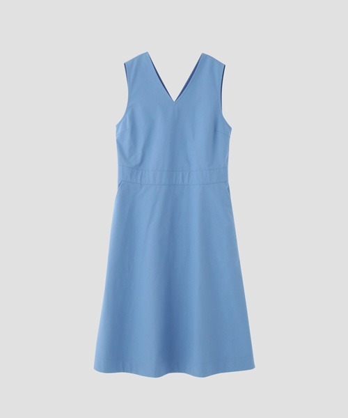 MARGARET HOWELL（マーガレットハウエル）の「SHIRTING COTTON POPLIN（ワンピース・レディース・ブルー・1/2）」の8枚目の写真