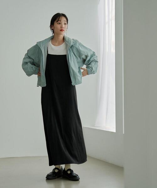 coen（コーエン）の「クロップドウィンドブレーカー（ナイロンジャケット・レディース・ライトブルー/ブラック・M/L）」の6枚目の写真