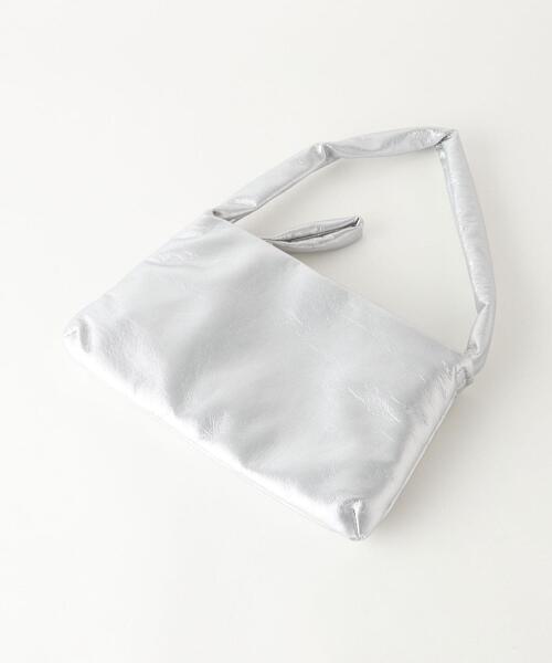 CITEN(シテン)の「<CITEN>グロッシー パデッド ミニバッグ(ハンドバッグ・レディース・ブラック/シルバー/レッド・FREE)」の20枚目の写真