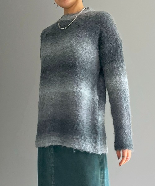 Jewelobe(ジュエローブ)の「ループグラデーションオーバーニットプルオーバー(ニット/セーター・レディース・グレー/ブルー/パープル・FREE)」の6枚目の写真